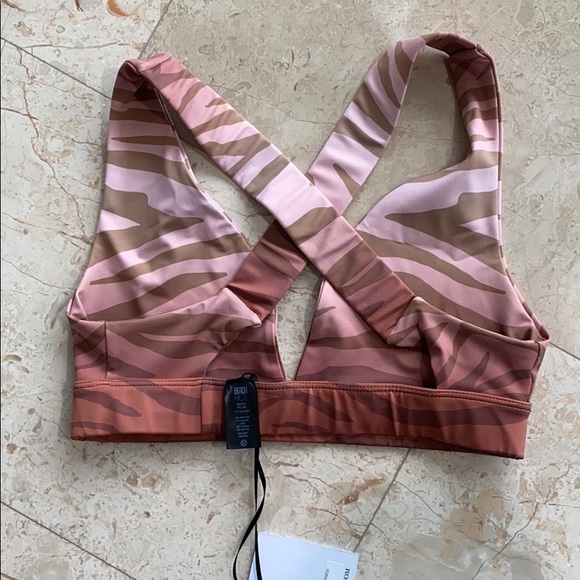 !SOLD!NWT Beach Riot Jungle Kelly Top in Rust - Picture 5 of 6